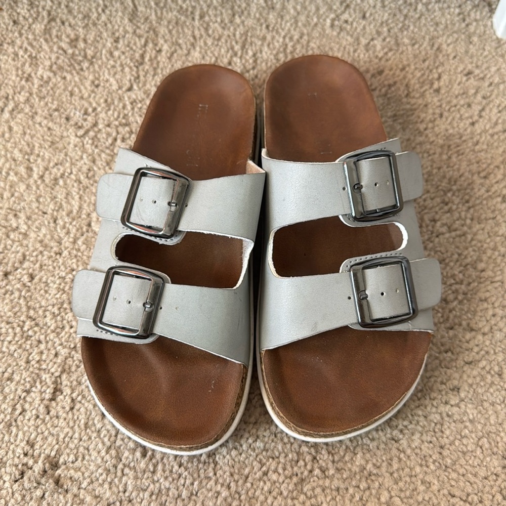 Madden girl sandals